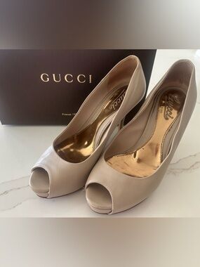 Gucci Beige Open-Toe Leather High Heels